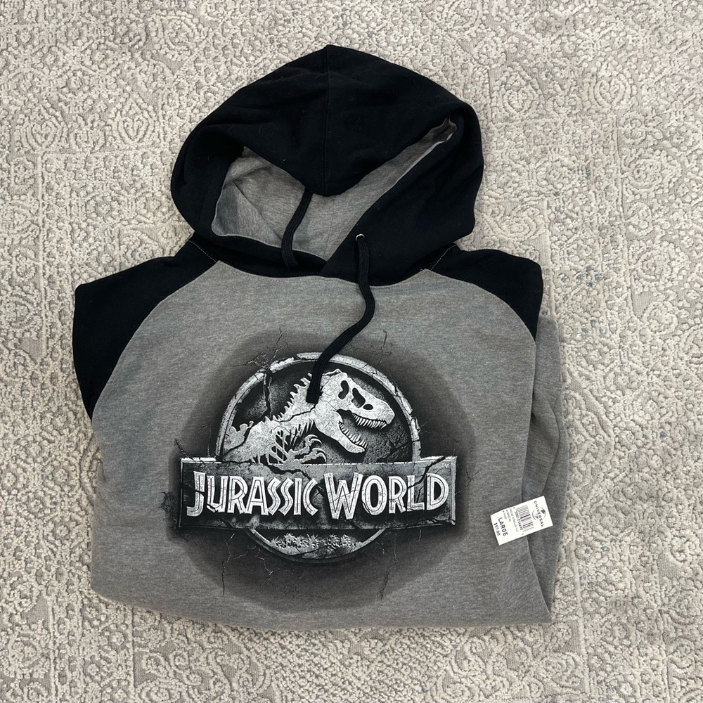 Jurassic World  - Black and Gray size large Jurassic park brand new